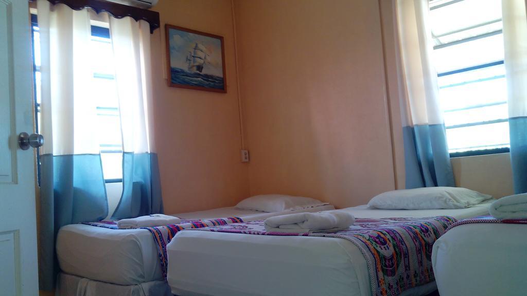 Don Santiago Guesthouse Downtown San Ignacio Exterior foto