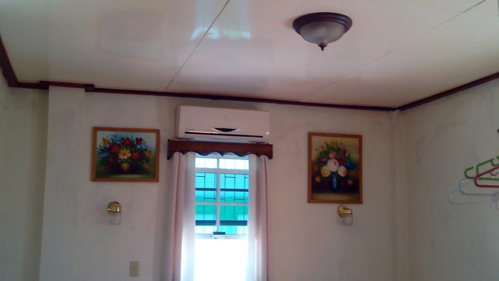 Don Santiago Guesthouse Downtown San Ignacio Exterior foto