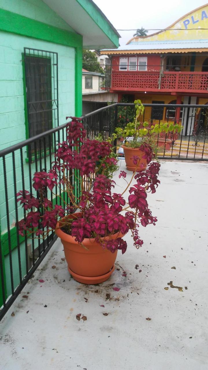 Don Santiago Guesthouse Downtown San Ignacio Exterior foto